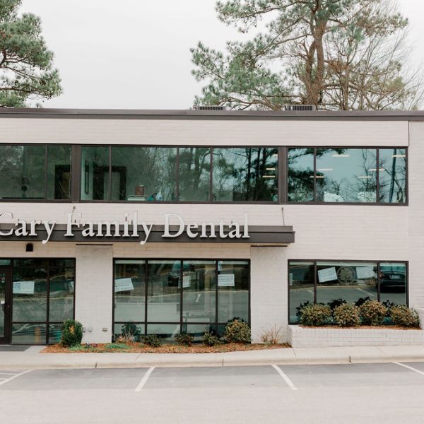 CFD-94 Curb side view of Cary Family Dental office